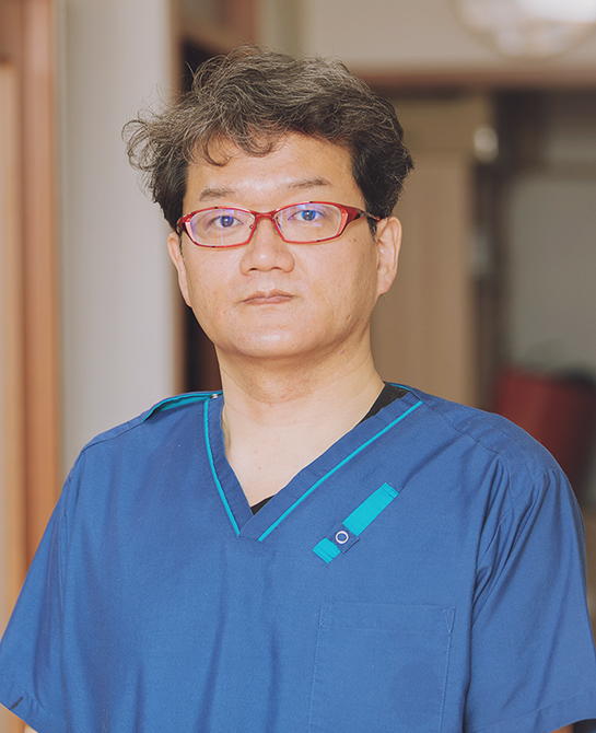 井上歯科診療所 院長井上 明洋Akihiro Inoue